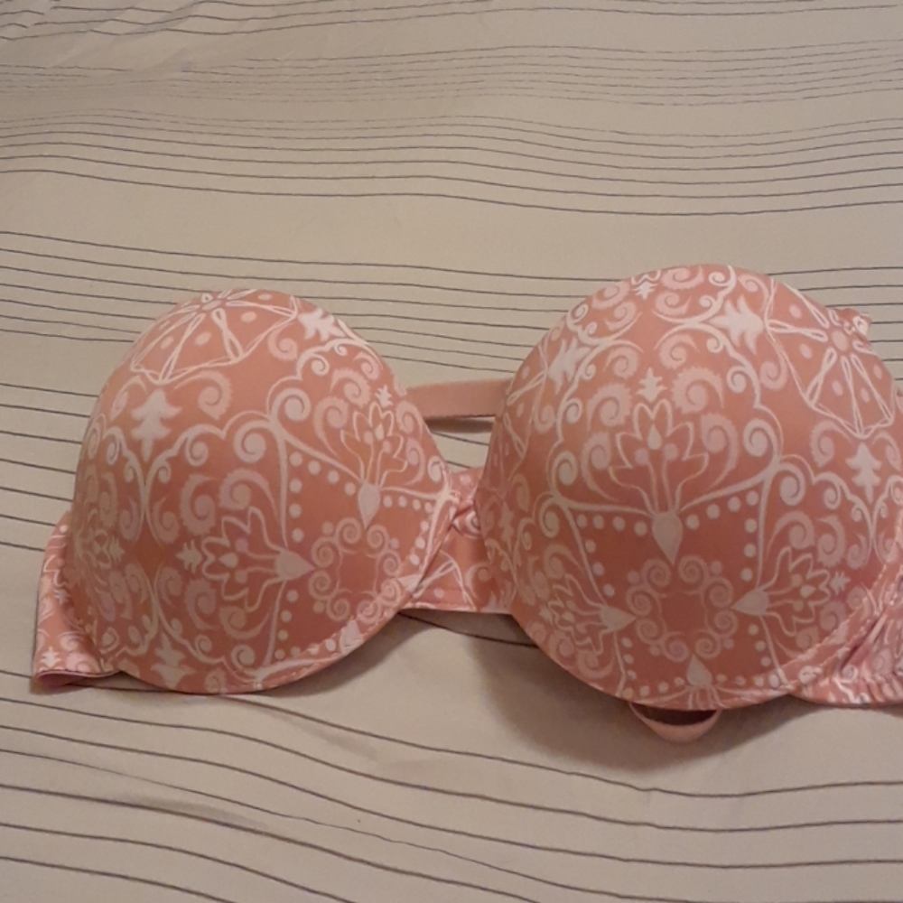 Bra - Picture 2 of 3